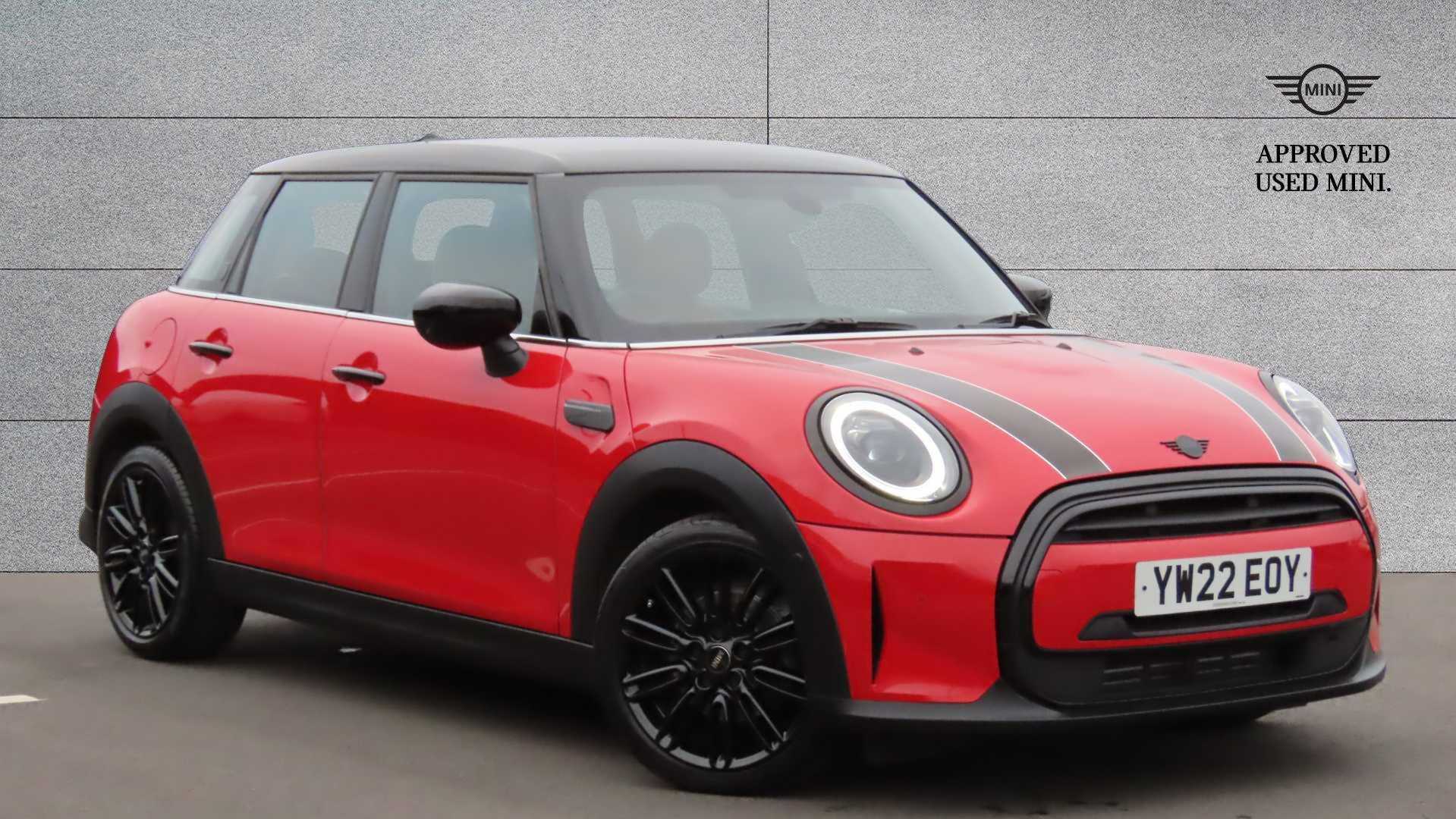 Main listing image - MINI Hatchback 5dr