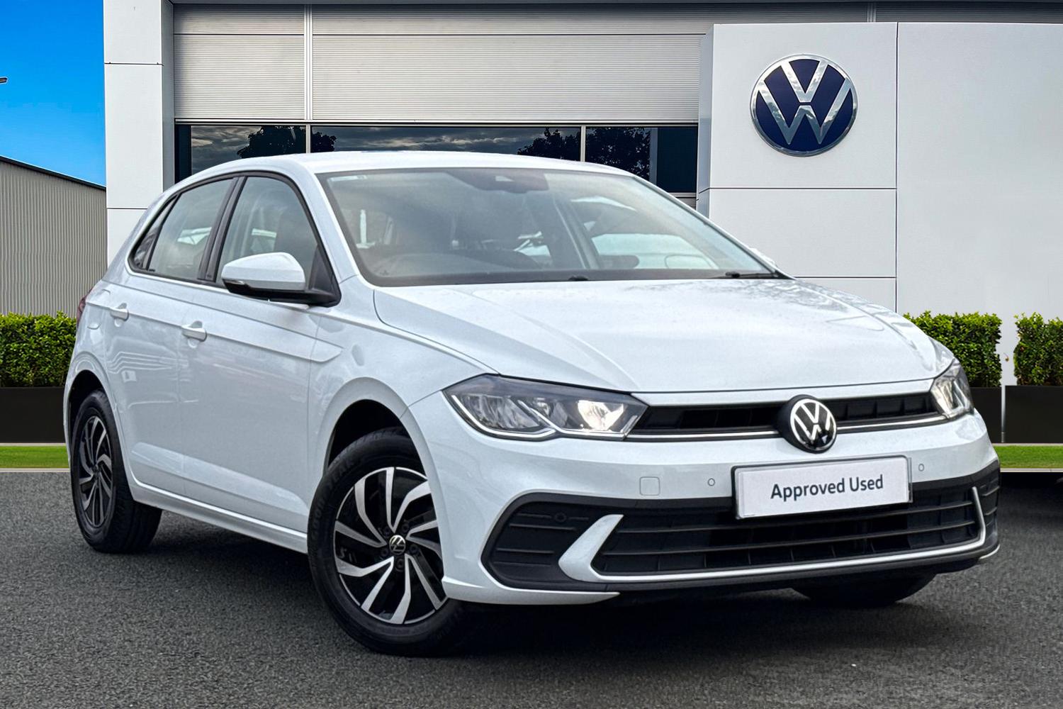 Main listing image - Volkswagen Polo