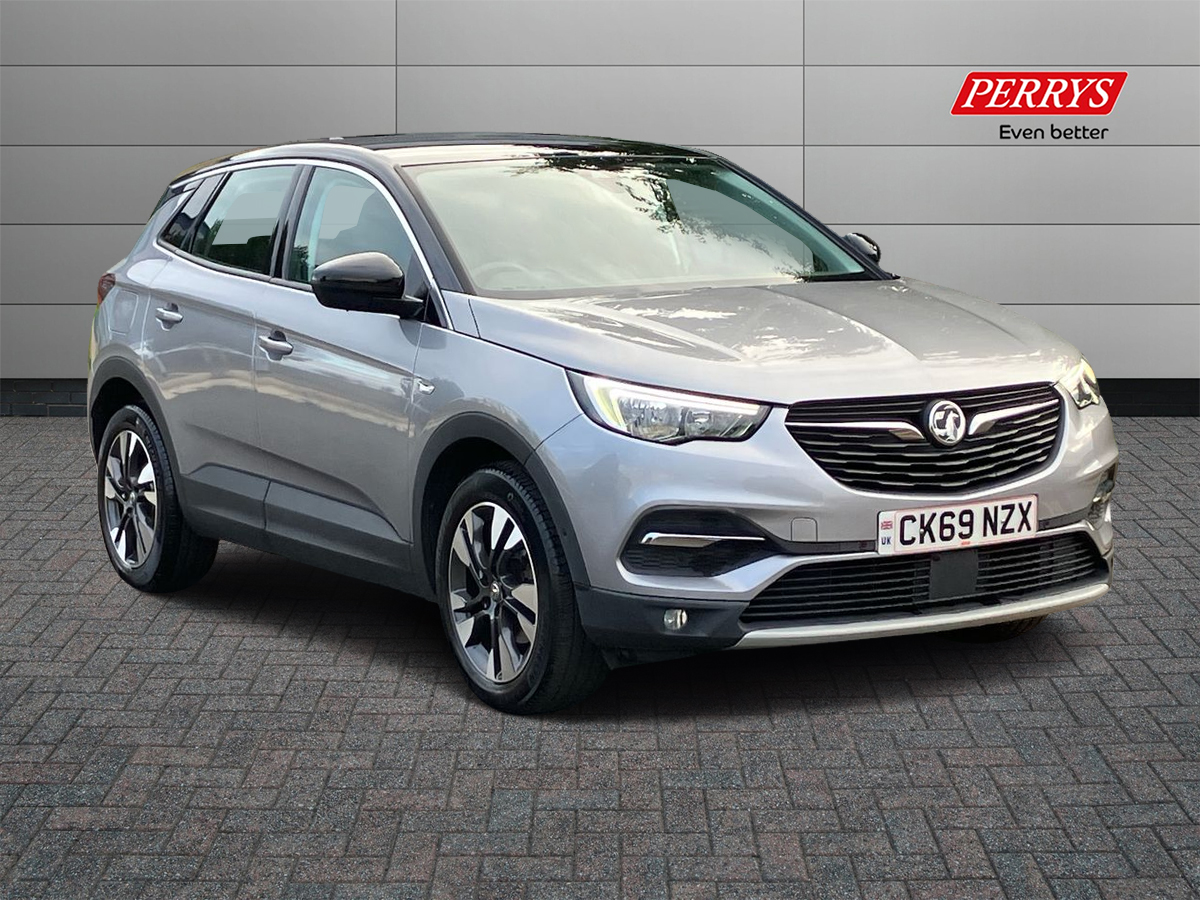 Main listing image - Vauxhall Grandland X