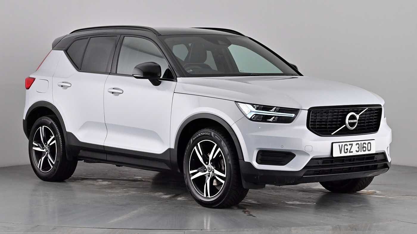 Main listing image - Volvo XC40