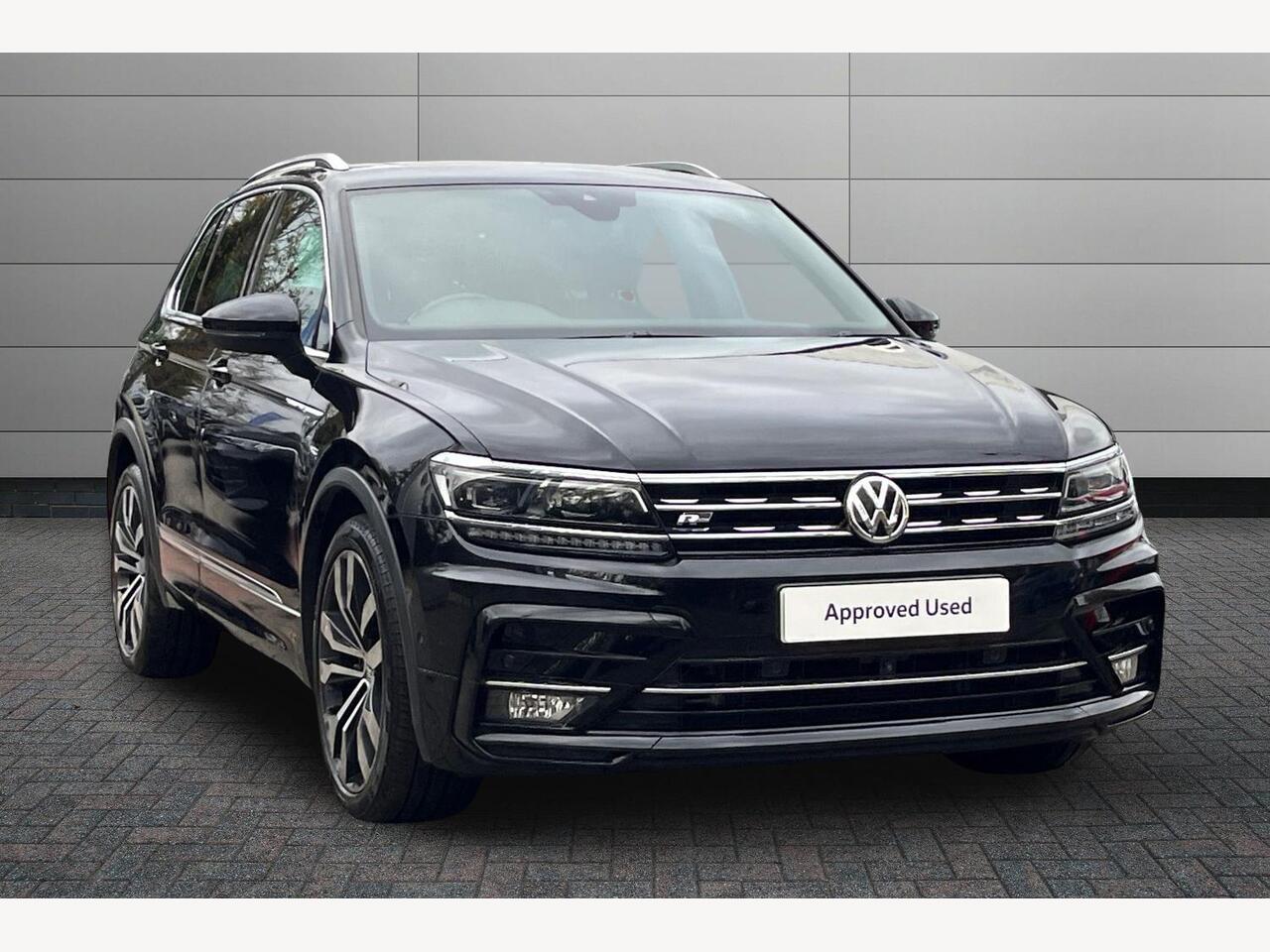 Main listing image - Volkswagen Tiguan