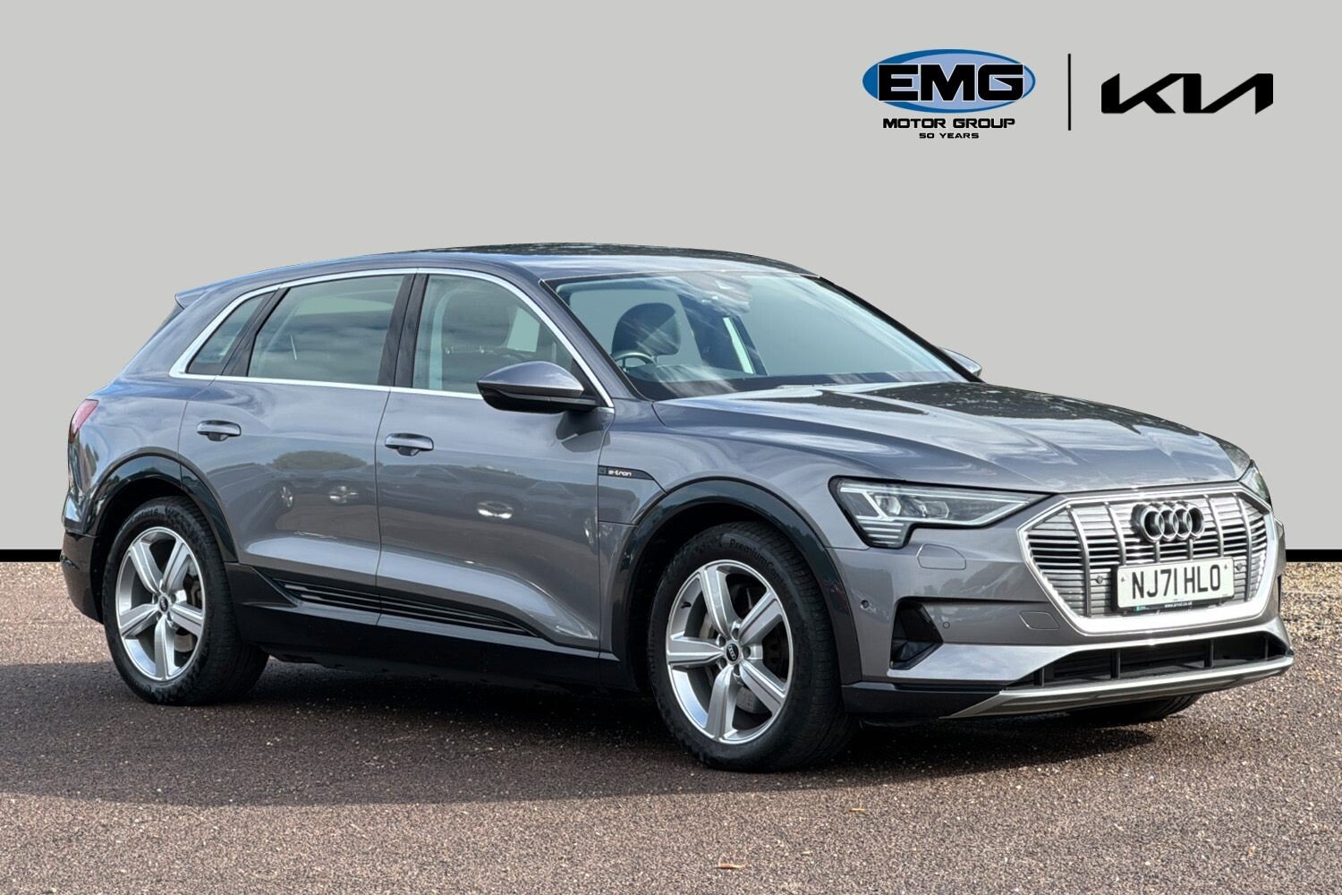 Main listing image - Audi e-tron