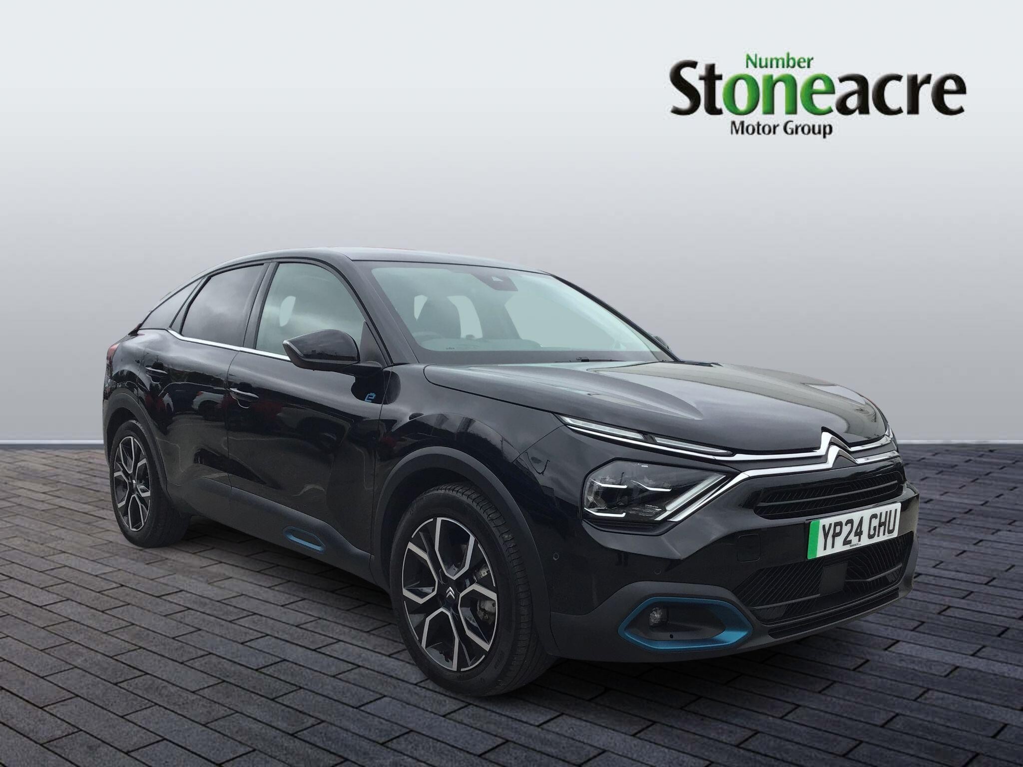 Main listing image - Citroen C4