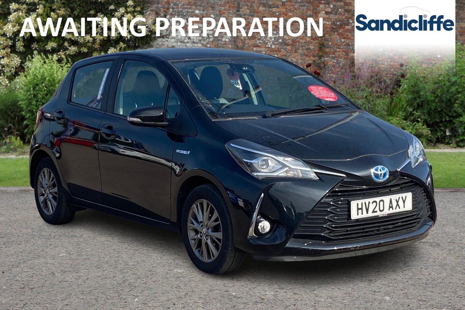 Main listing image - Toyota Yaris