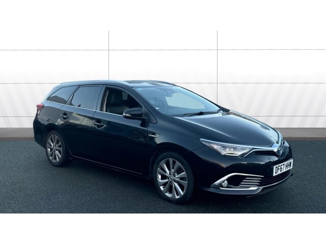 Main listing image - Toyota Auris Touring Sport