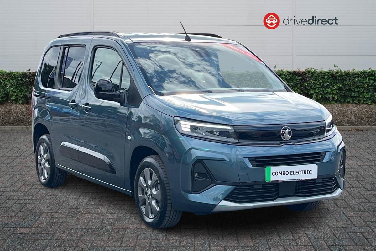 Main listing image - Vauxhall Combo Life-e