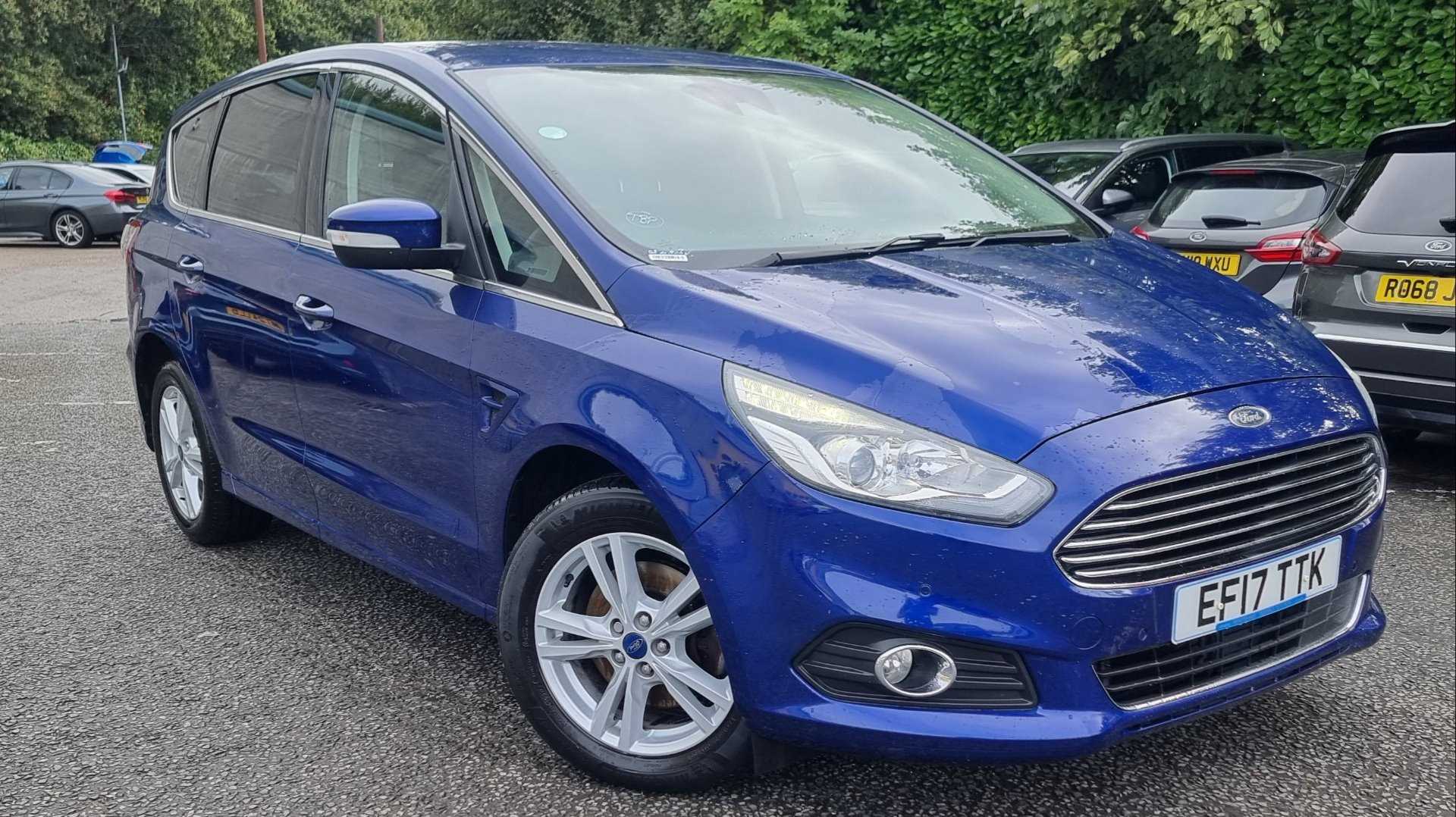 Main listing image - Ford S-MAX