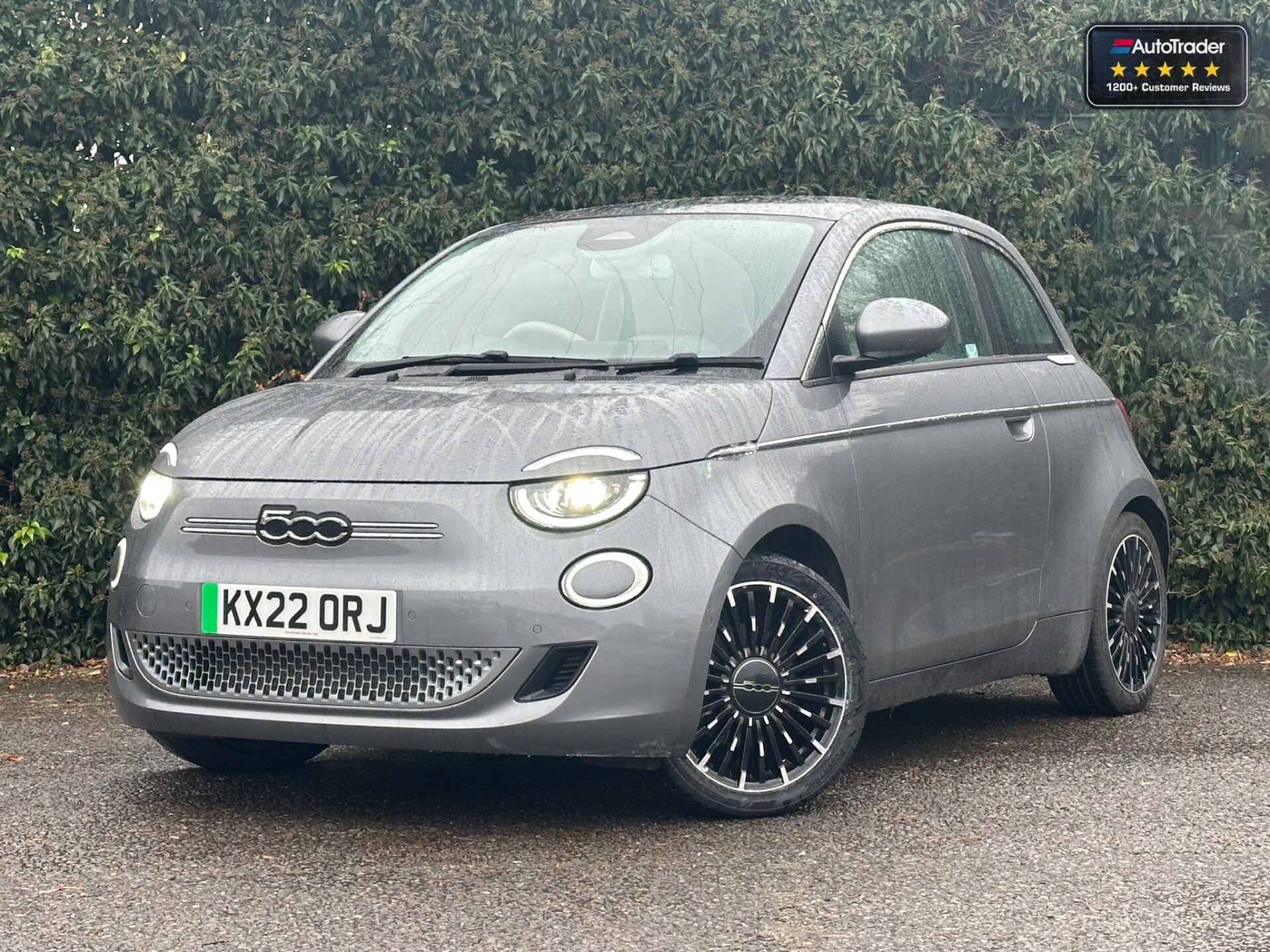 Main listing image - Fiat 500 Electric