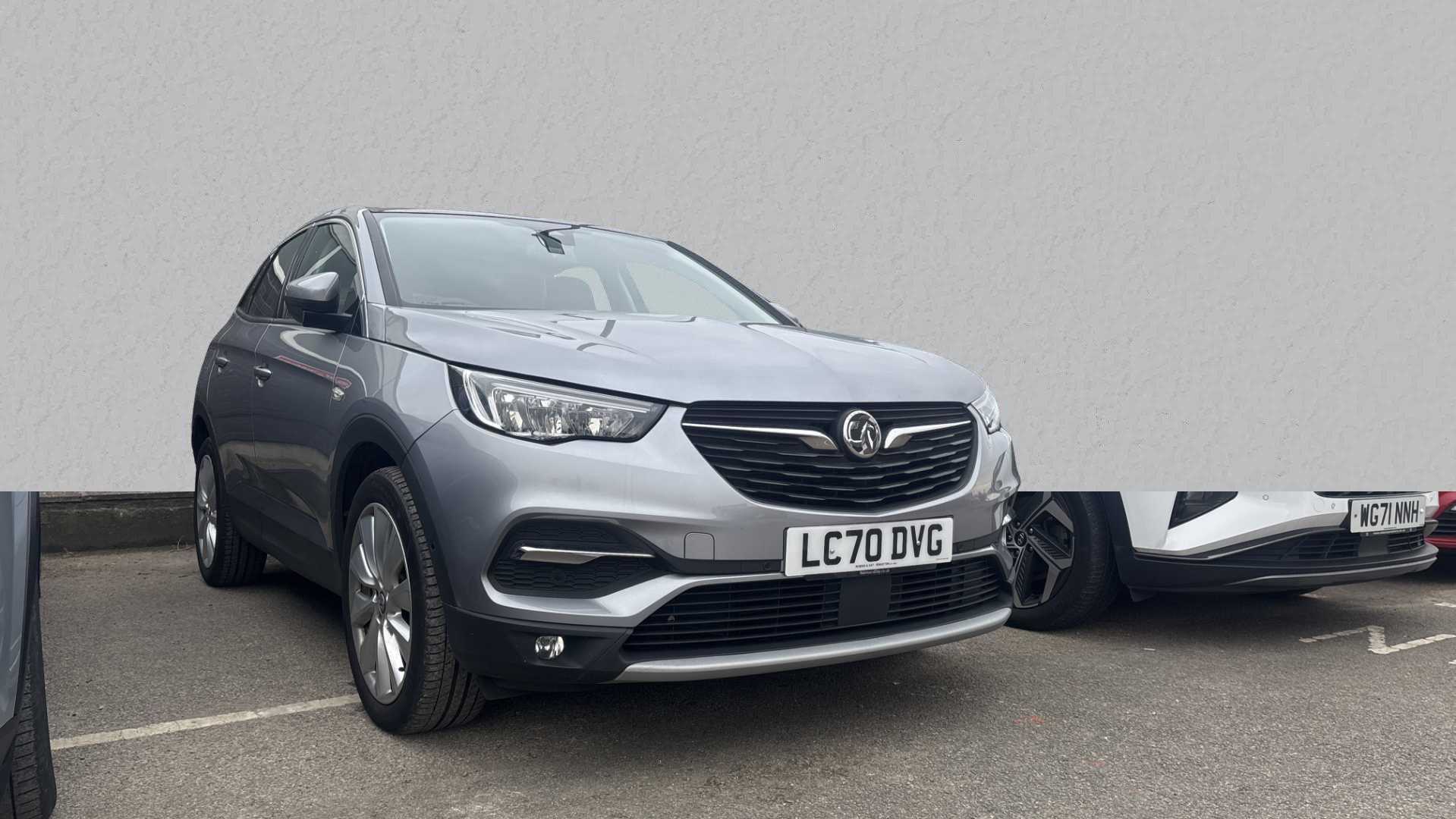 Main listing image - Vauxhall Grandland X