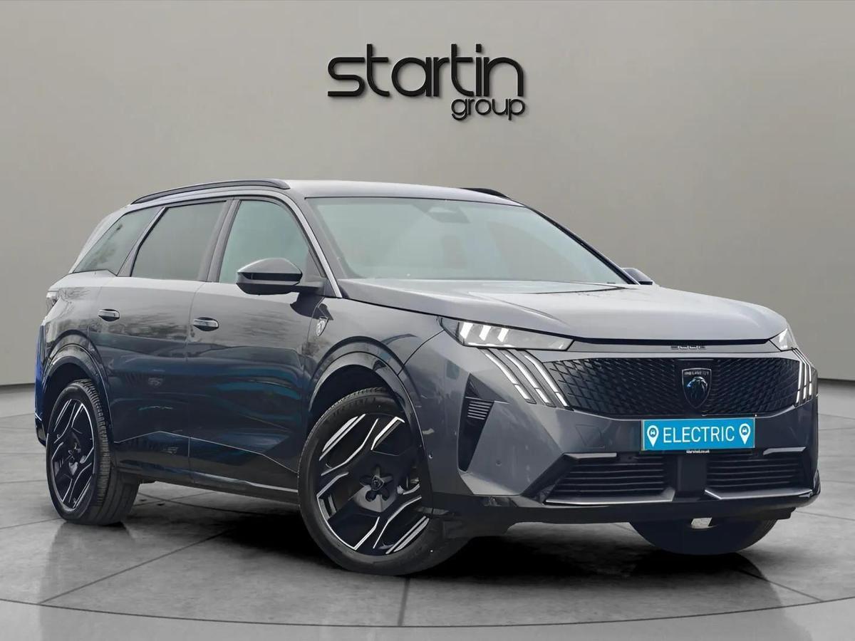 Main listing image - Peugeot 5008