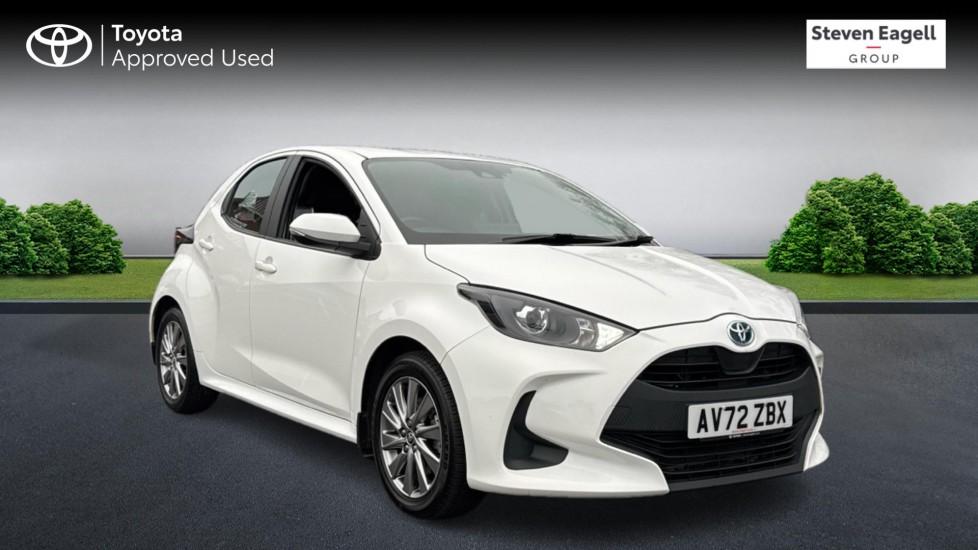 Main listing image - Toyota Yaris