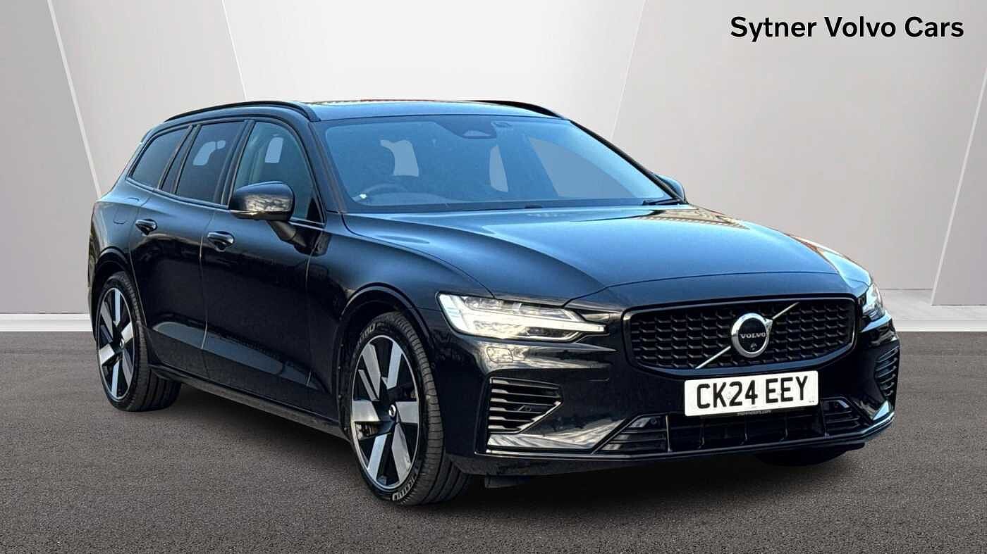 Main listing image - Volvo V60