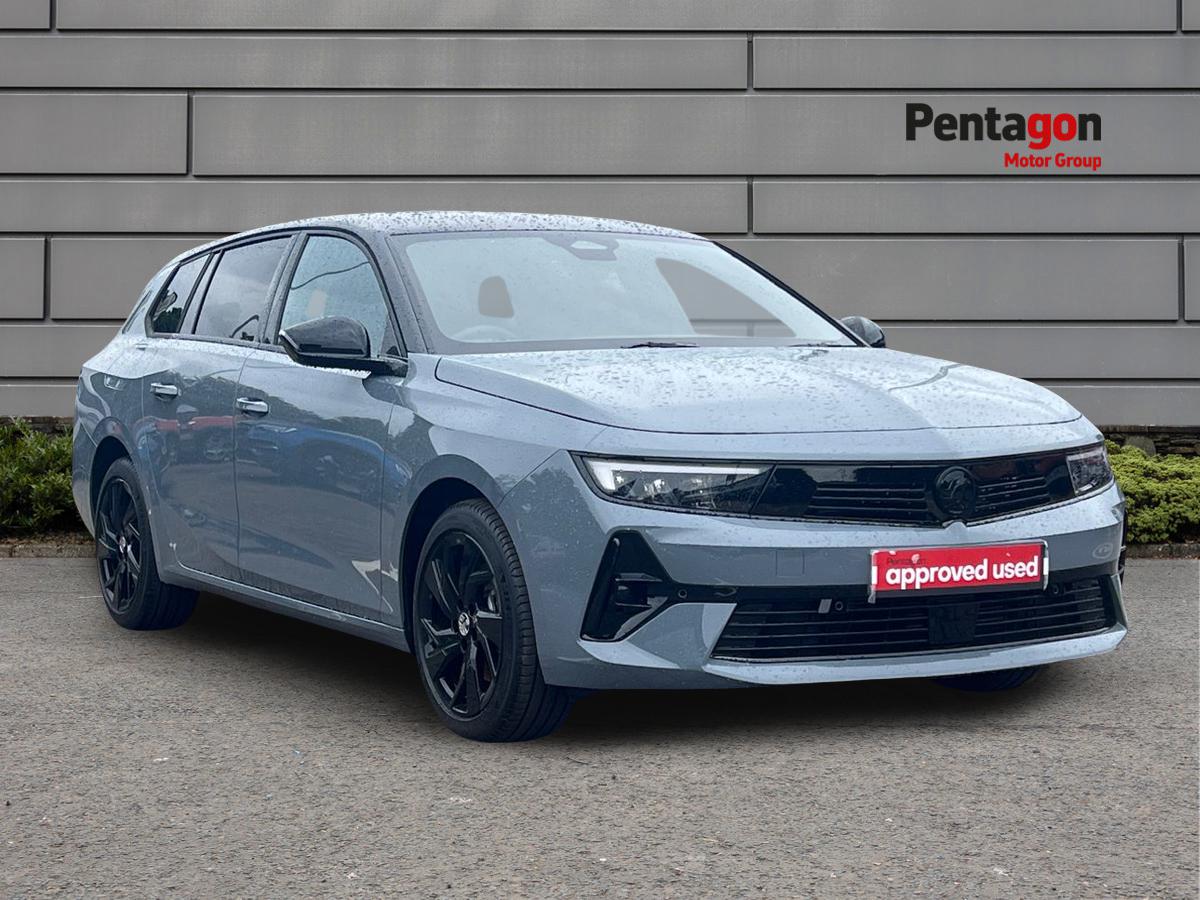 Main listing image - Vauxhall Astra