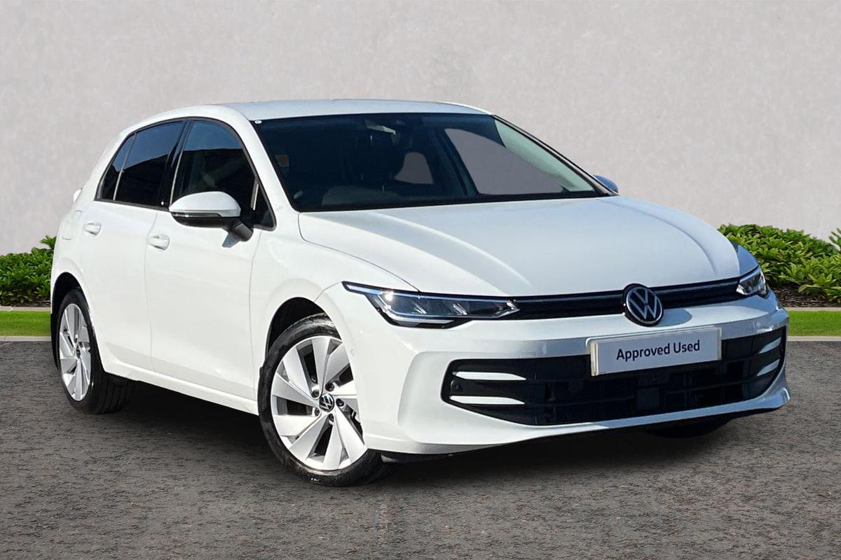 Main listing image - Volkswagen Golf