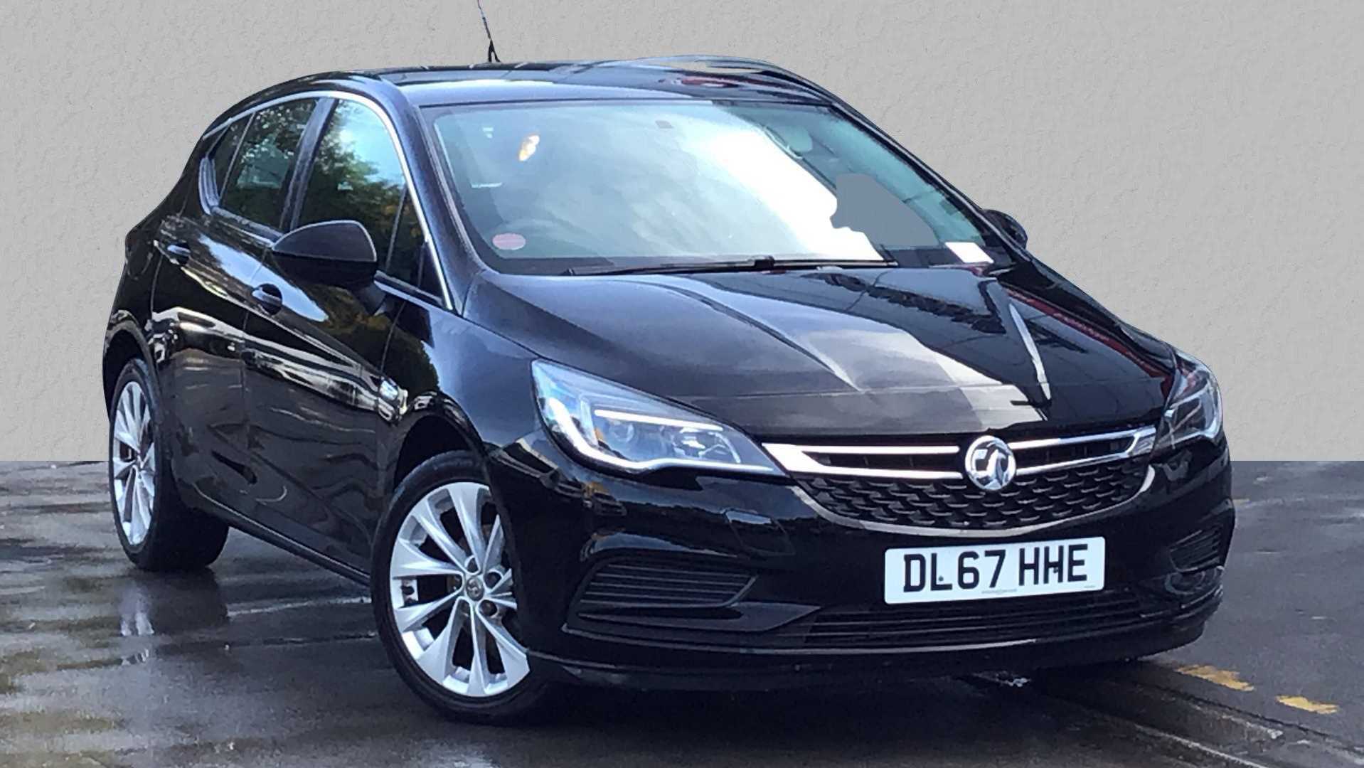 Main listing image - Vauxhall Astra