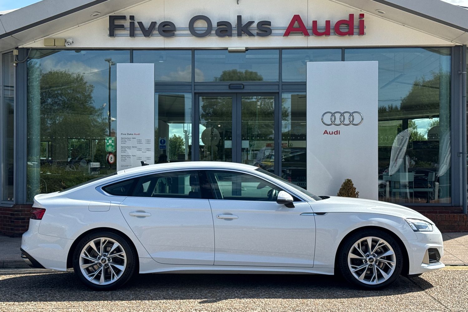 Main listing image - Audi A5 Sportback