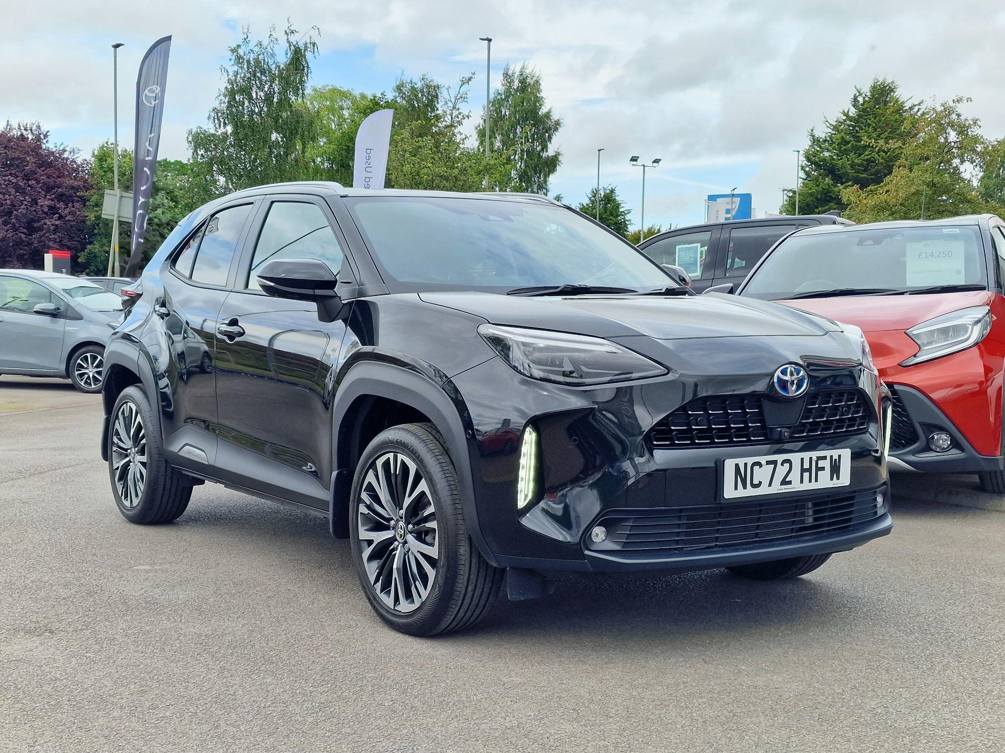 Main listing image - Toyota Yaris Cross