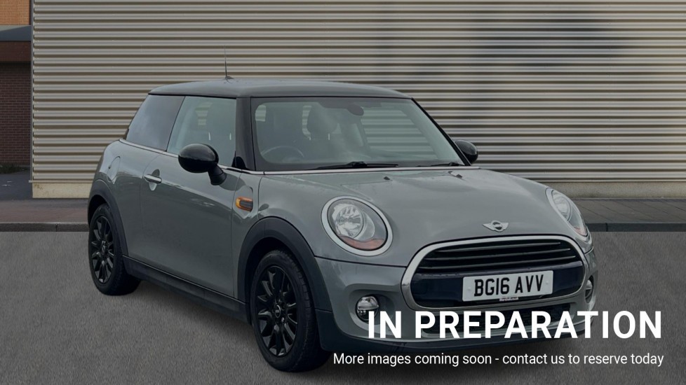 Main listing image - MINI Hatchback