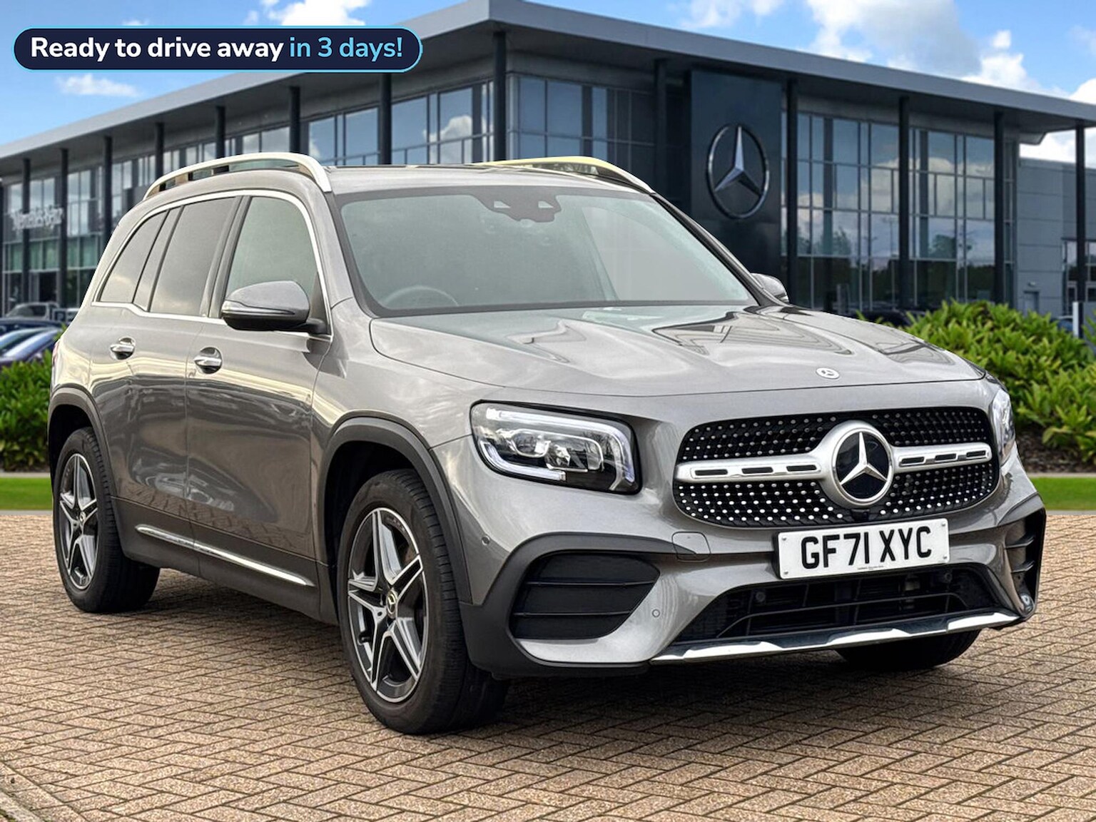 Main listing image - Mercedes-Benz GLB