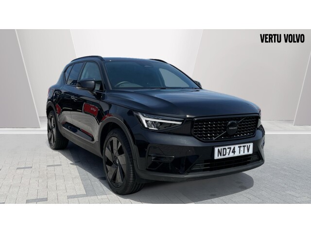 Main listing image - Volvo XC40