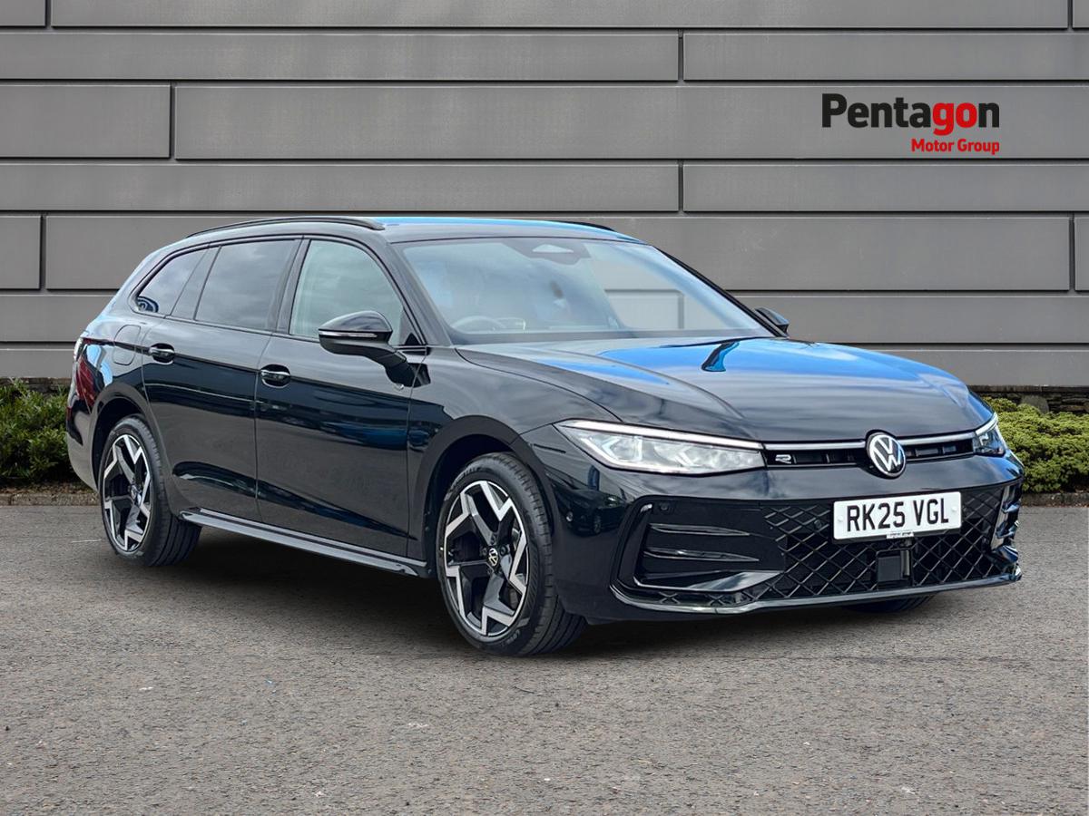 Main listing image - Volkswagen Passat Estate