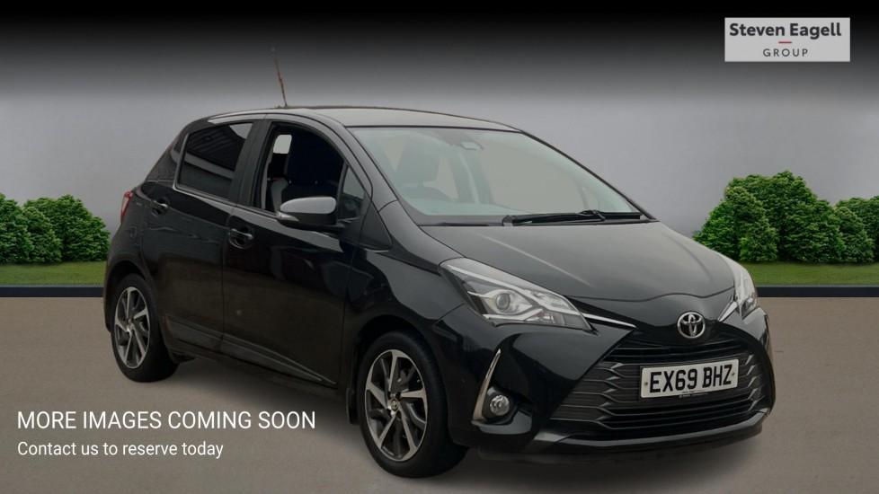 Main listing image - Toyota Yaris