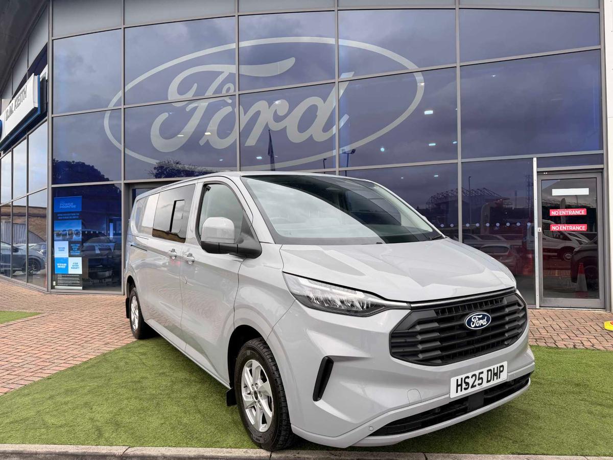 Main listing image - Ford Transit Custom
