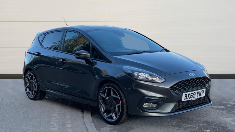 Main listing image - Ford Fiesta ST