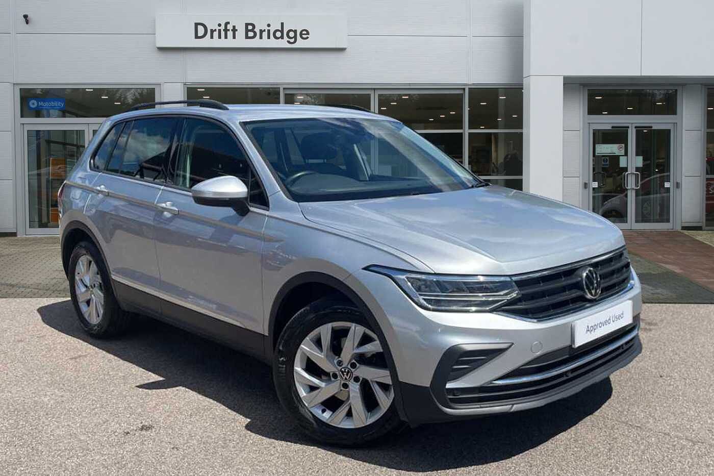 Main listing image - Volkswagen Tiguan