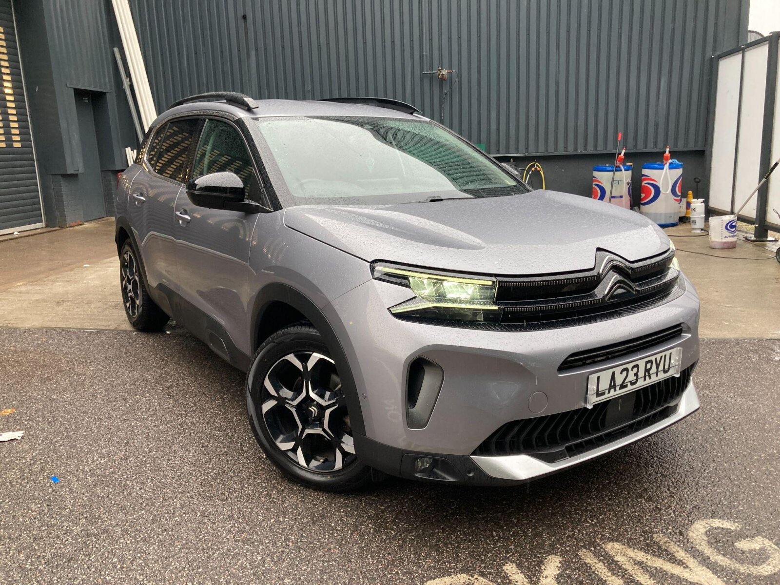 Main listing image - Citroen C5 Aircross