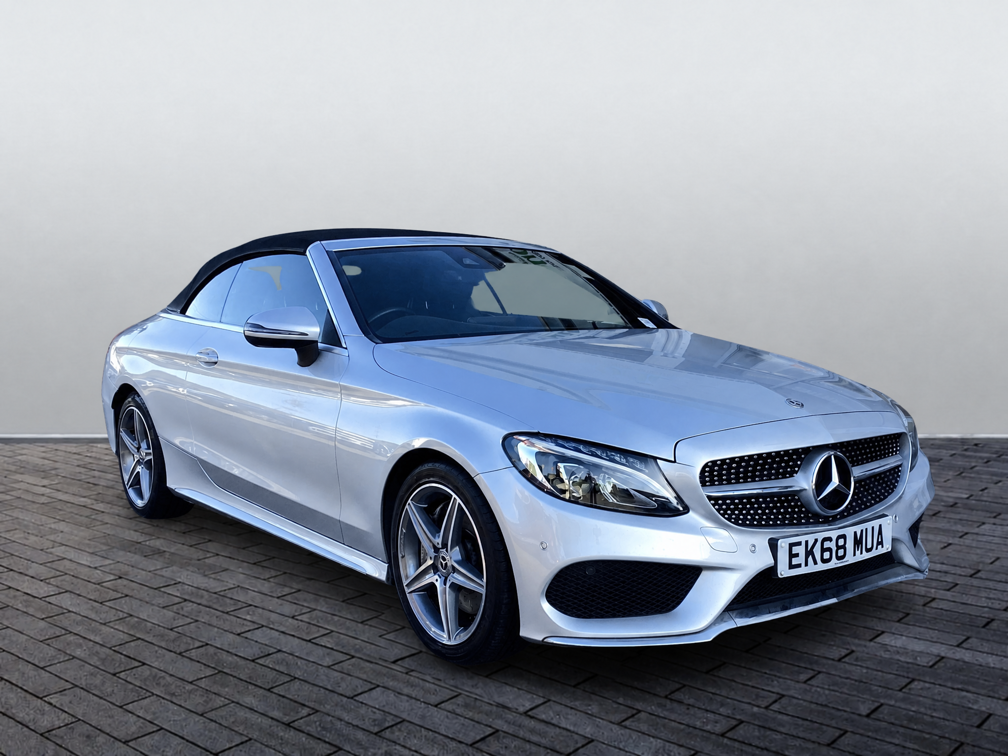 Main listing image - Mercedes-Benz C-Class