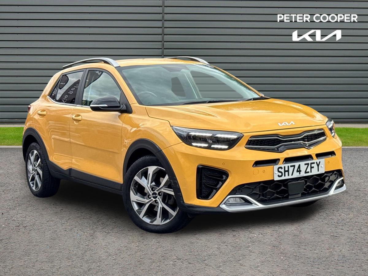 Main listing image - Kia Stonic