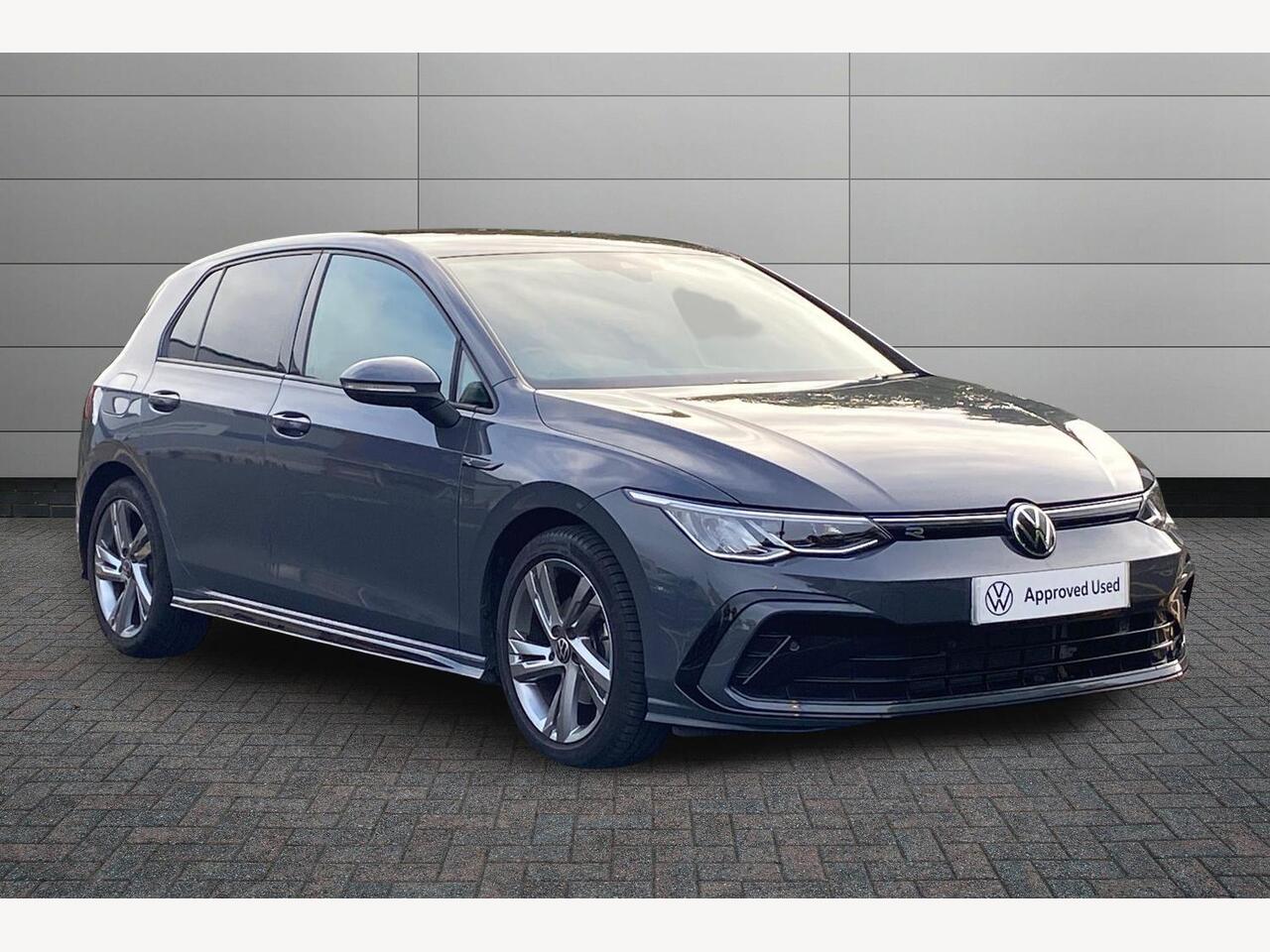 Main listing image - Volkswagen Golf
