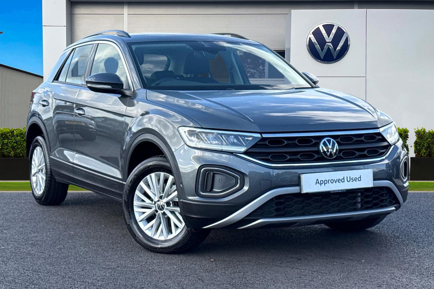 Main listing image - Volkswagen T-Roc