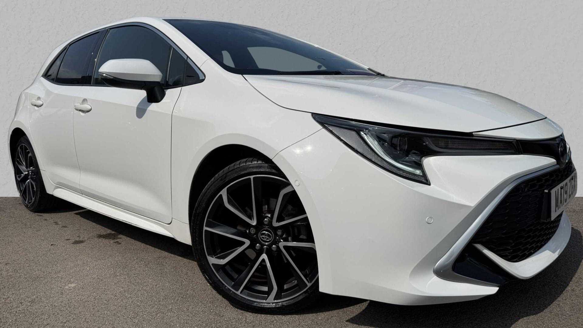 Main listing image - Toyota Corolla