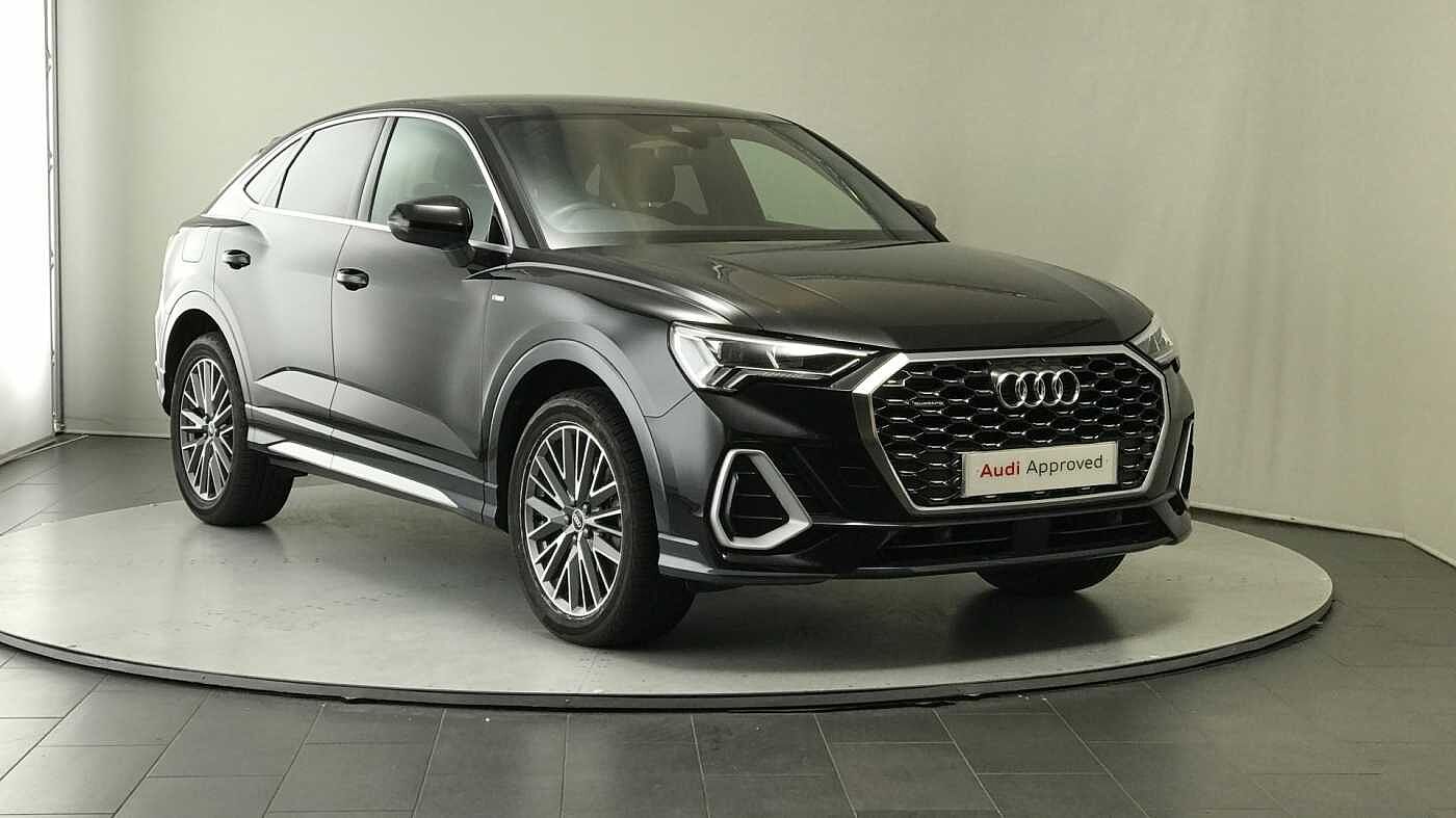 Main listing image - Audi Q3