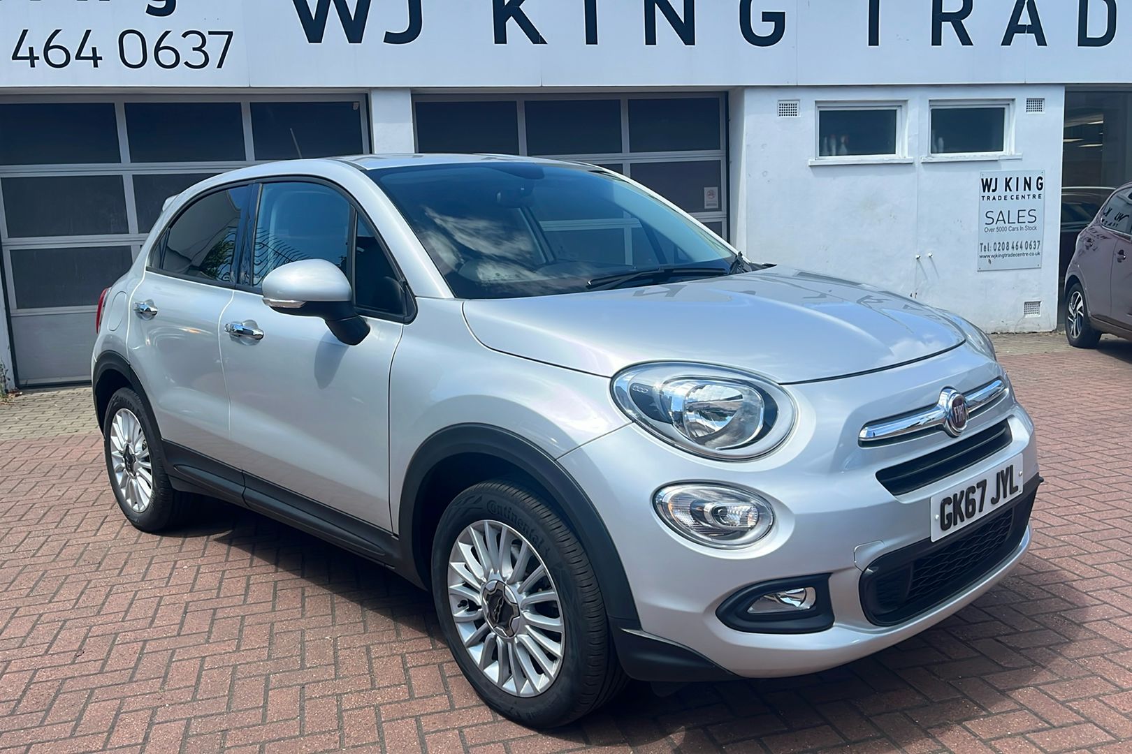 Main listing image - Fiat 500X