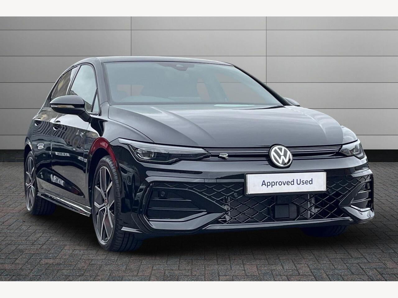 Main listing image - Volkswagen Golf