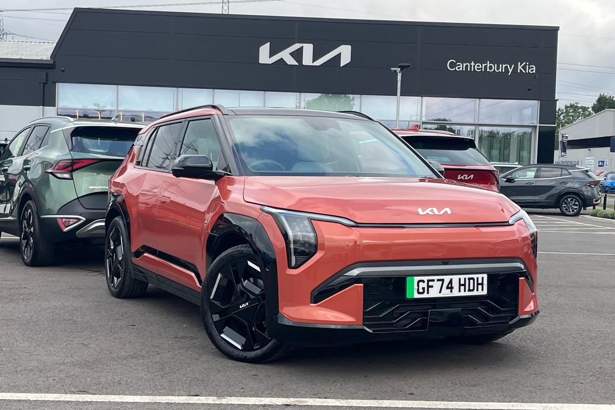 Main listing image - Kia EV3