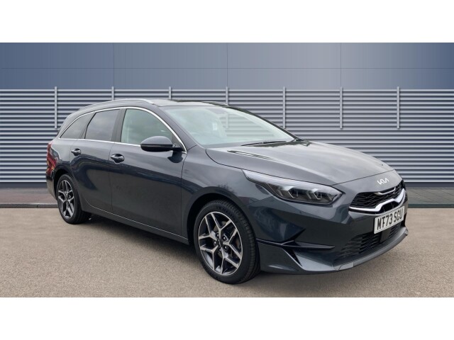 Main listing image - Kia Ceed SW