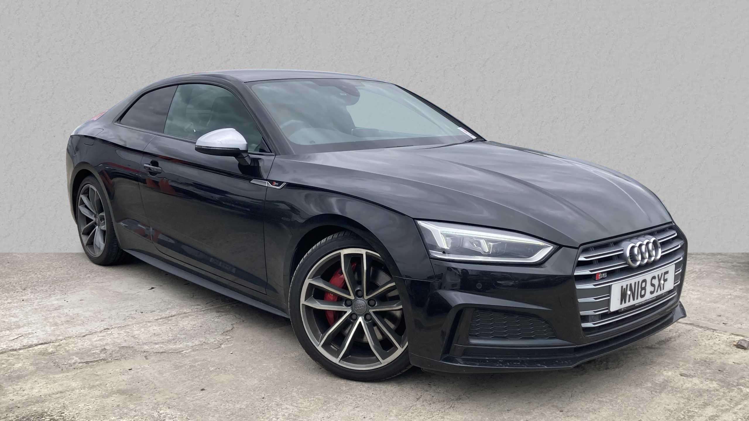 Main listing image - Audi S5
