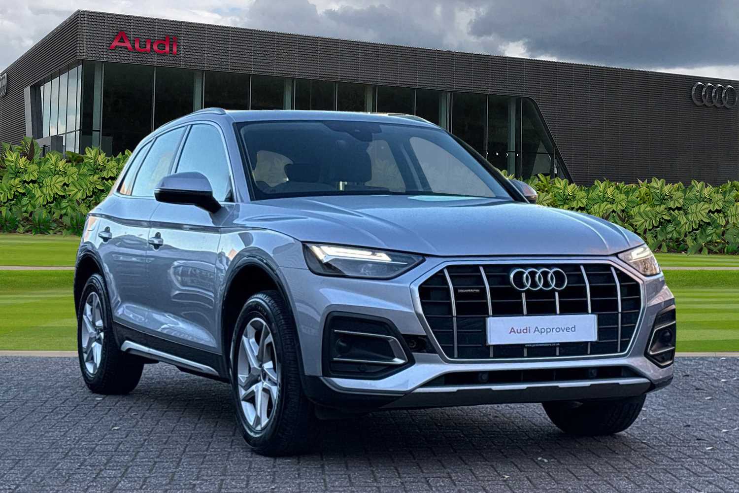 Main listing image - Audi Q5