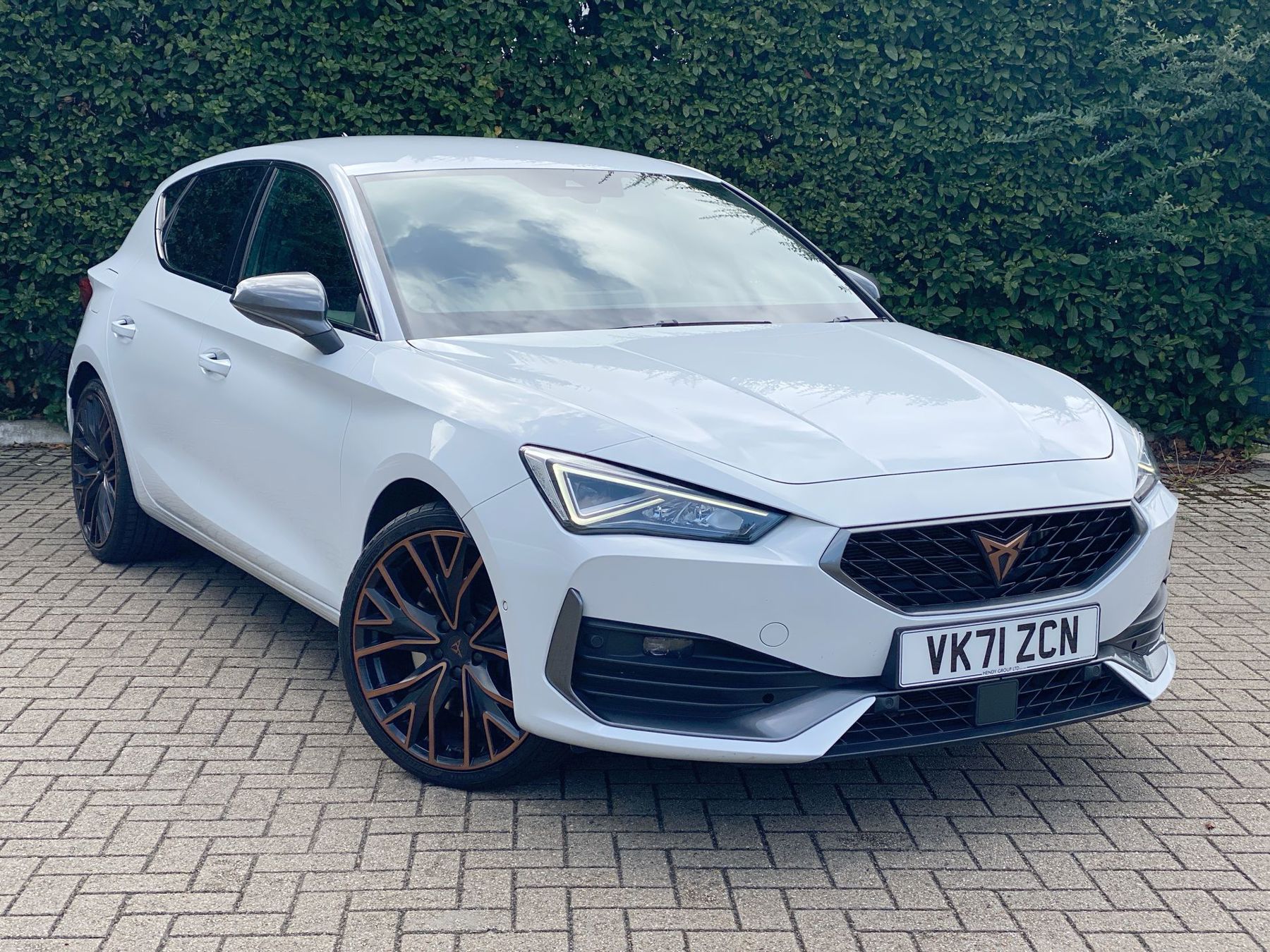 Main listing image - Cupra Leon