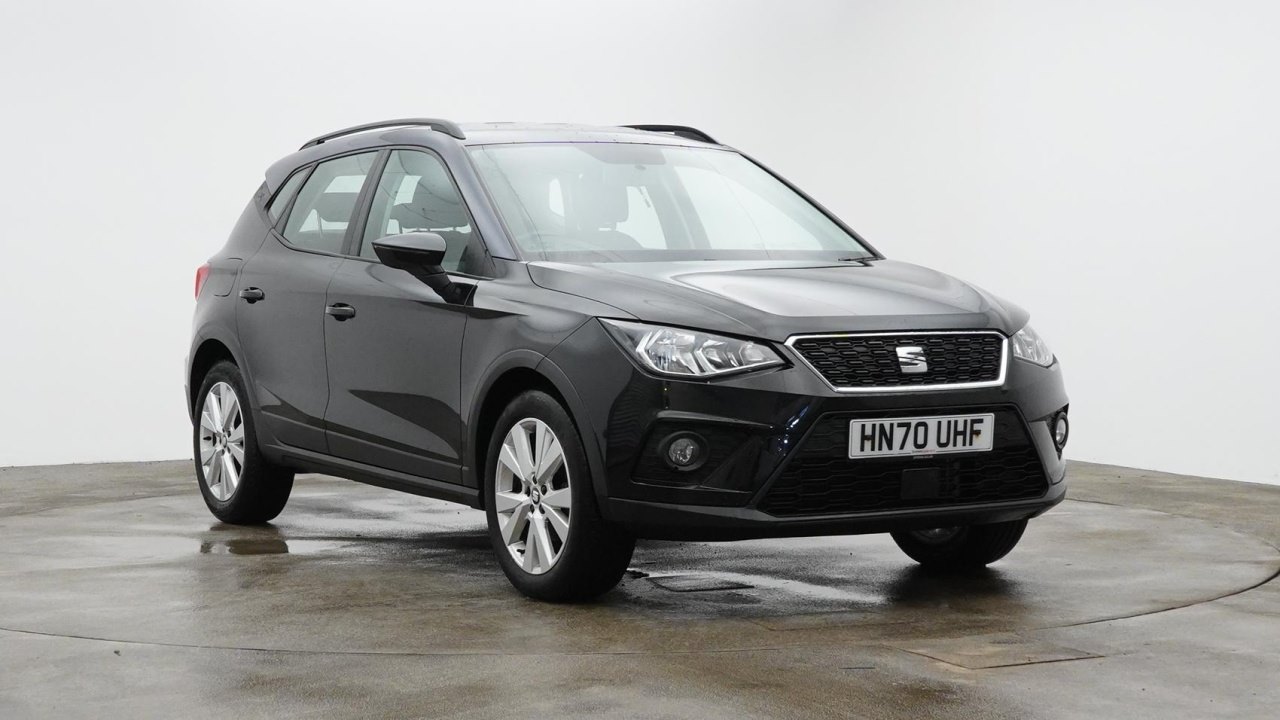 Main listing image - SEAT Arona