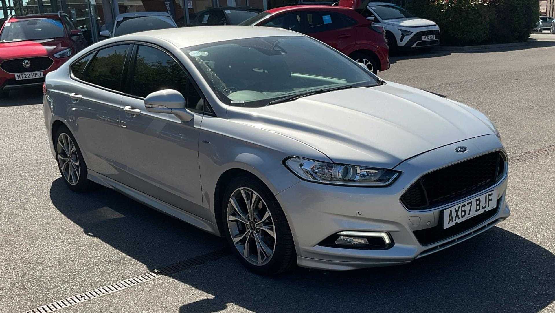 Main listing image - Ford Mondeo