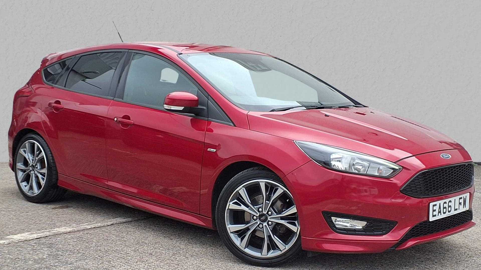 Main listing image - Ford Focus