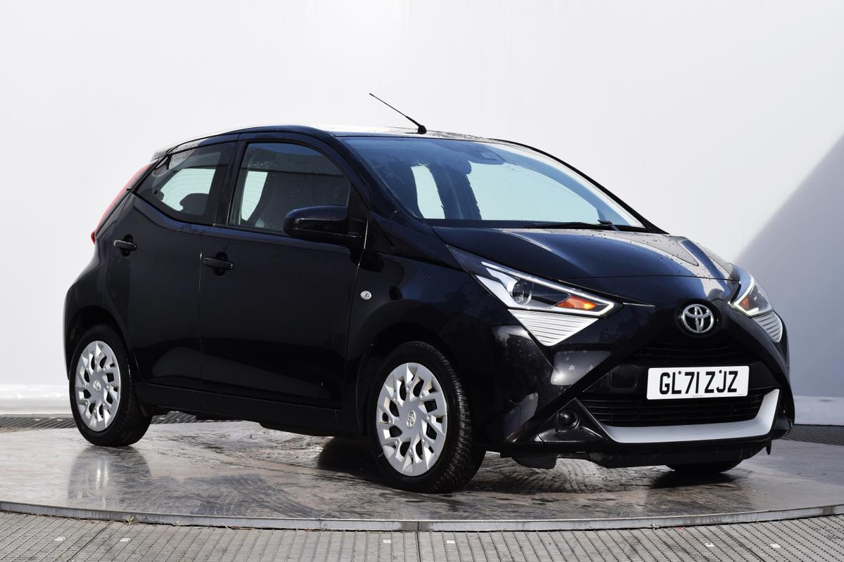 Main listing image - Toyota Aygo