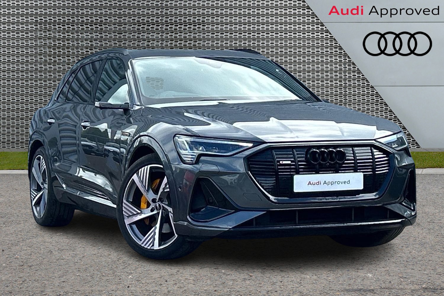 Main listing image - Audi e-tron