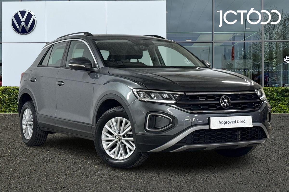 Main listing image - Volkswagen T-Roc