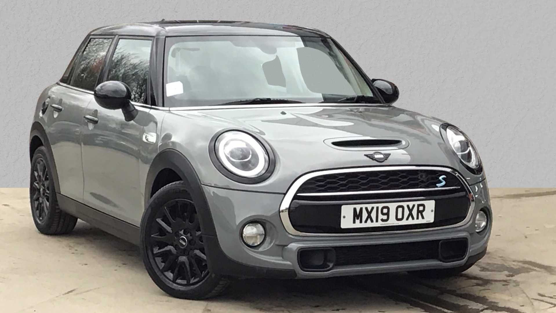 Main listing image - MINI Hatchback 5dr